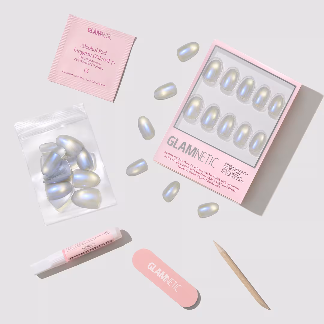 Glamnetic  Silver Siren Press-On Nails