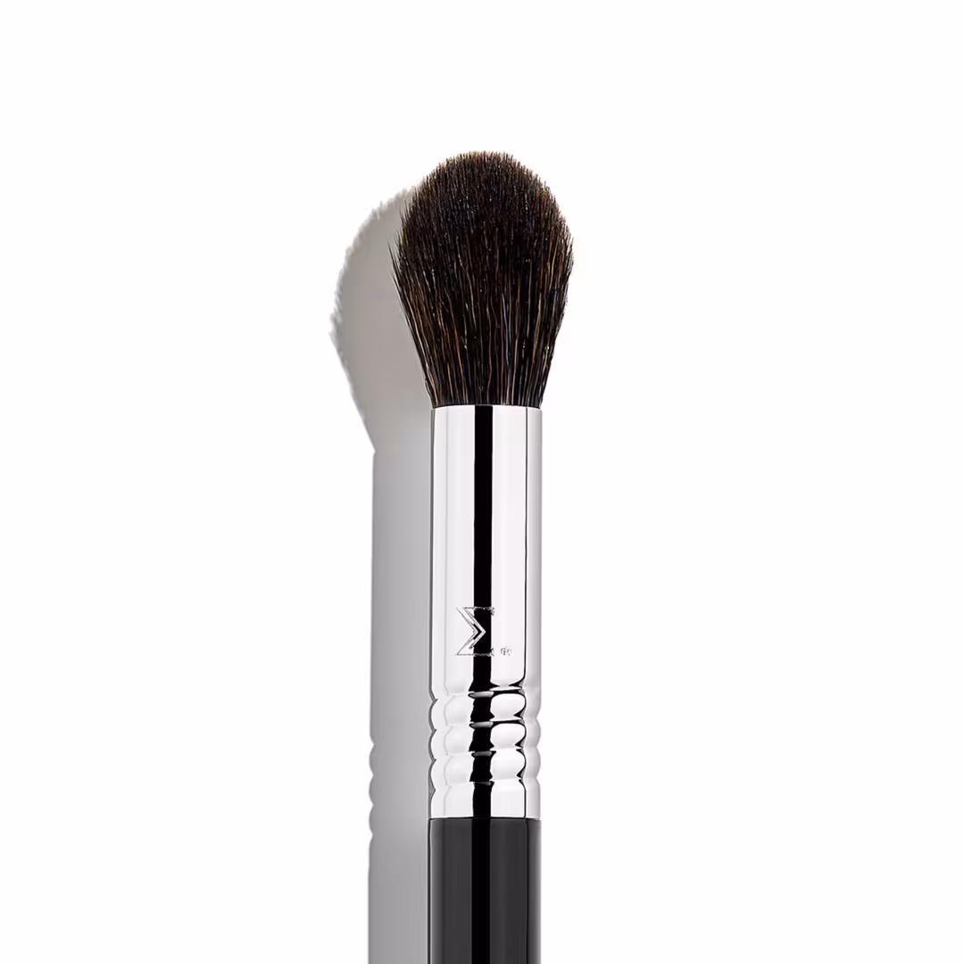 Sigma Beauty  F64 Soft Blend Concealer Brush