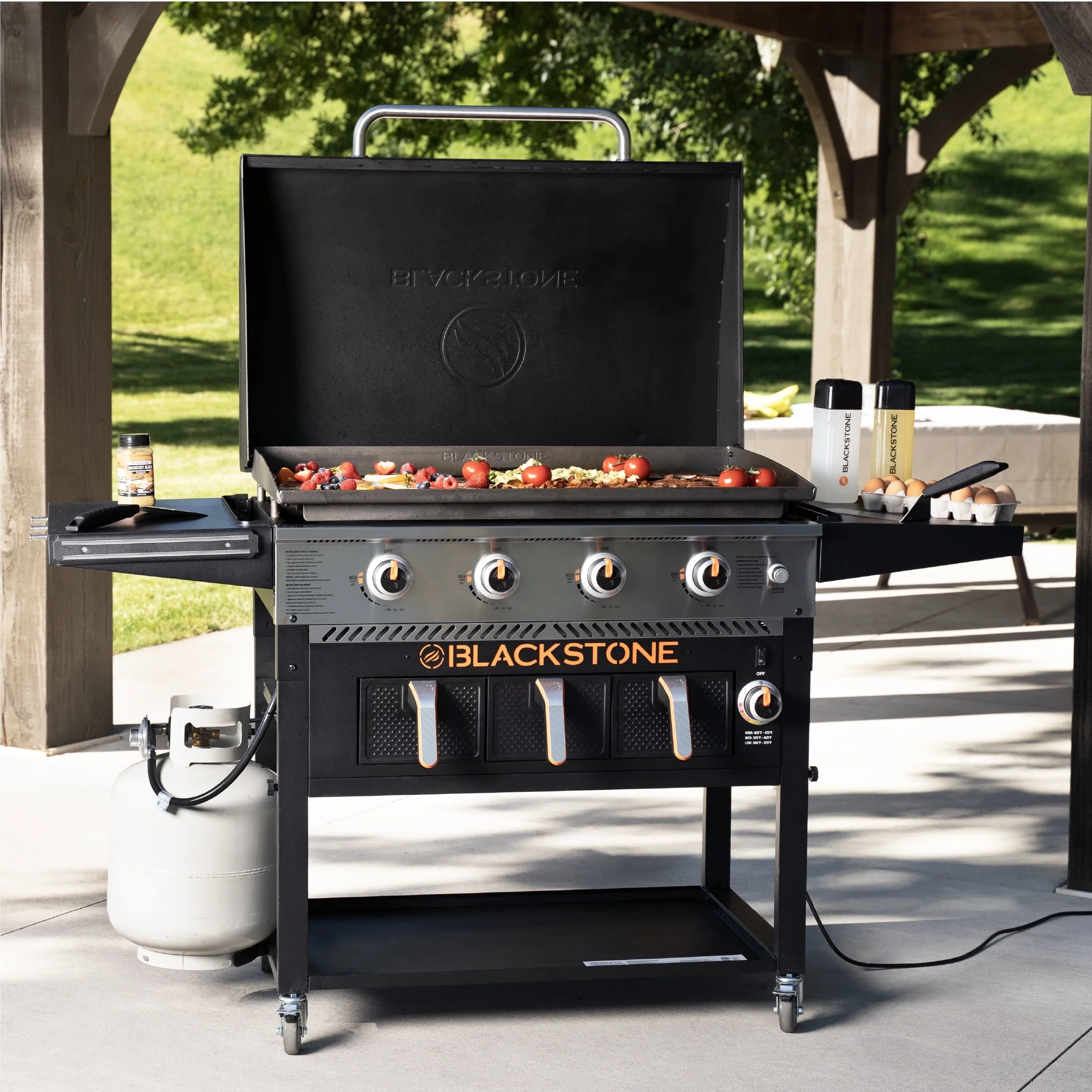 4-Burner 36" Griddle with Air Fryer and Hood