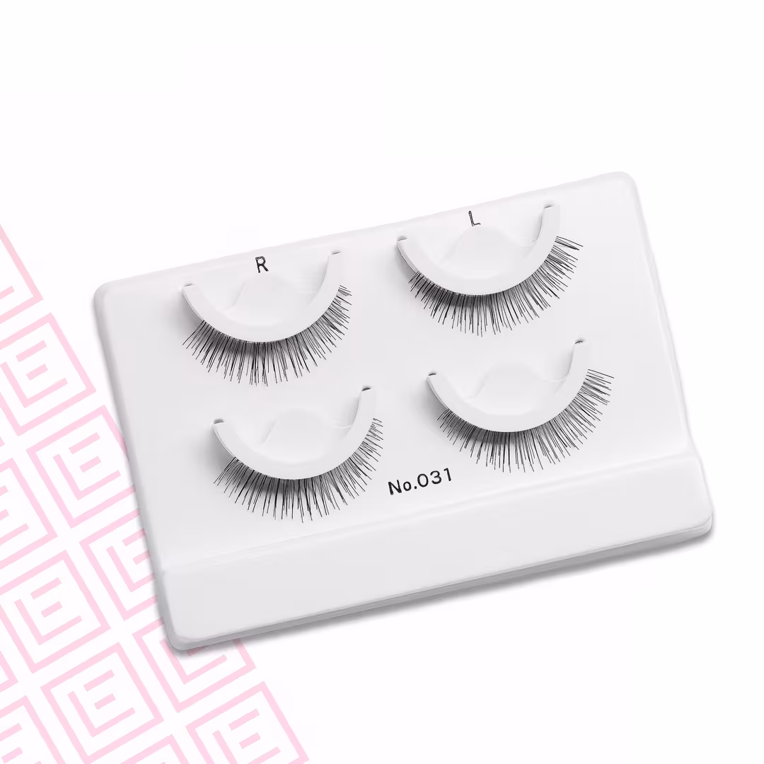 Eylure  Naturals Pre-Glued No. 031 Eyelashes Twin Pack