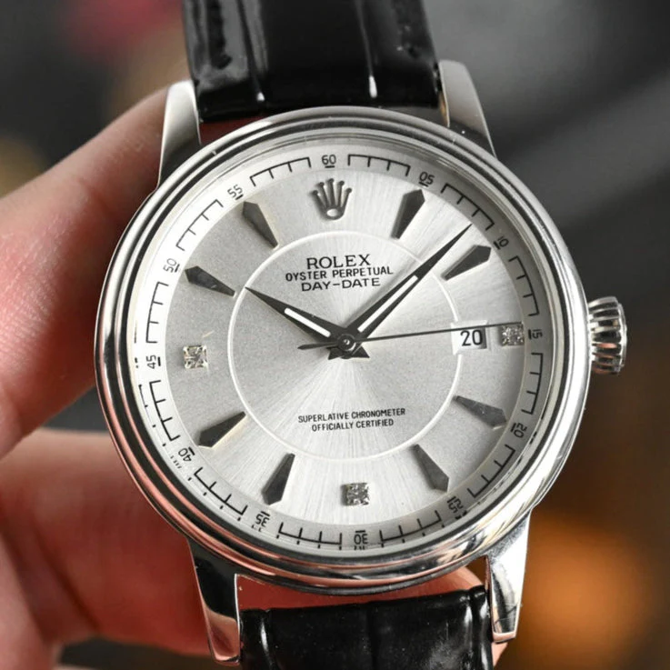 Rolex Watch 25 Day-Date 40mm Silver Gold 361045