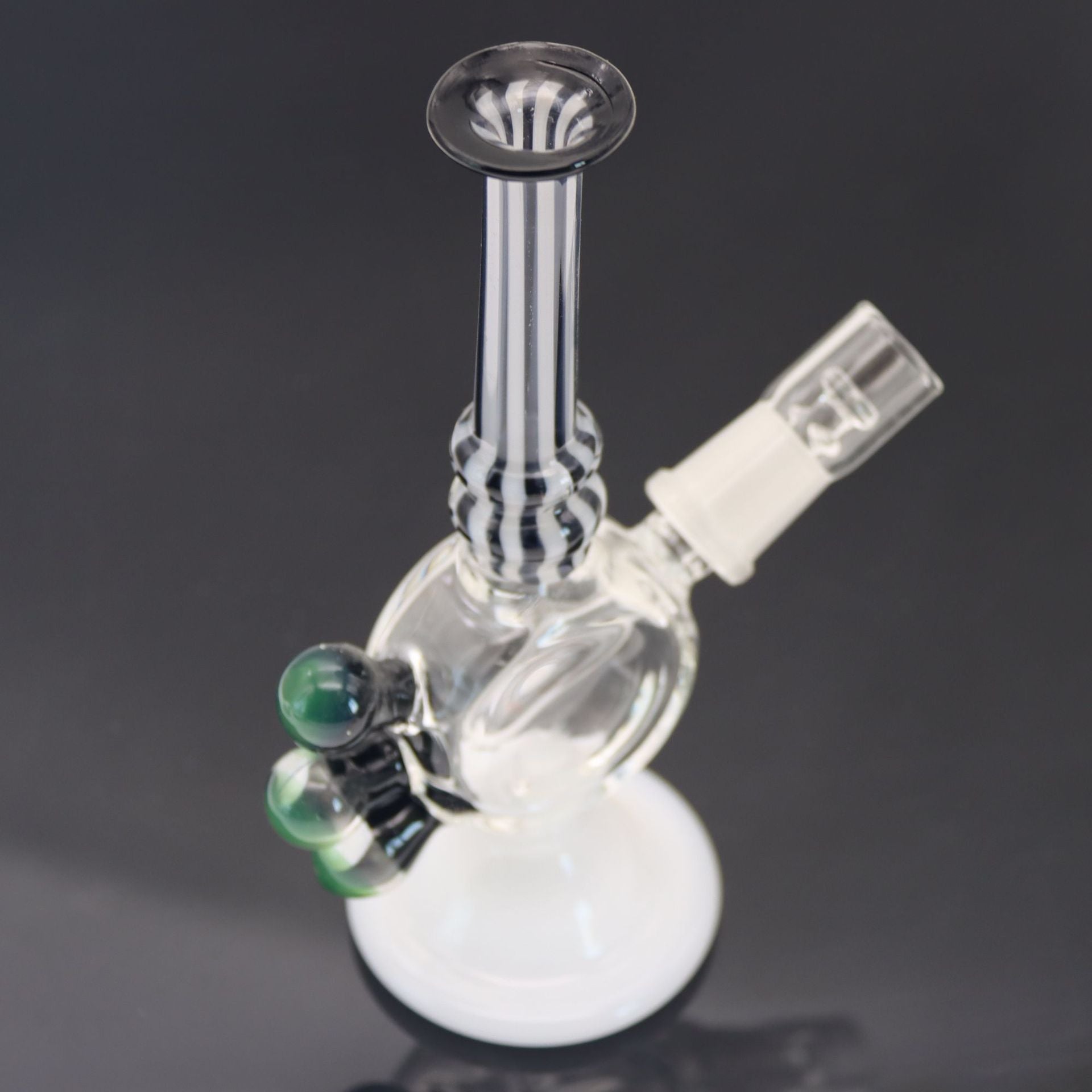 6 White Glass Dab Rig