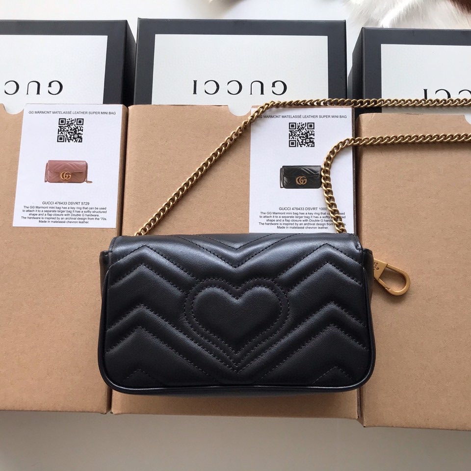 Gucci GG Marmont matelass?? leather super mini bag 476433