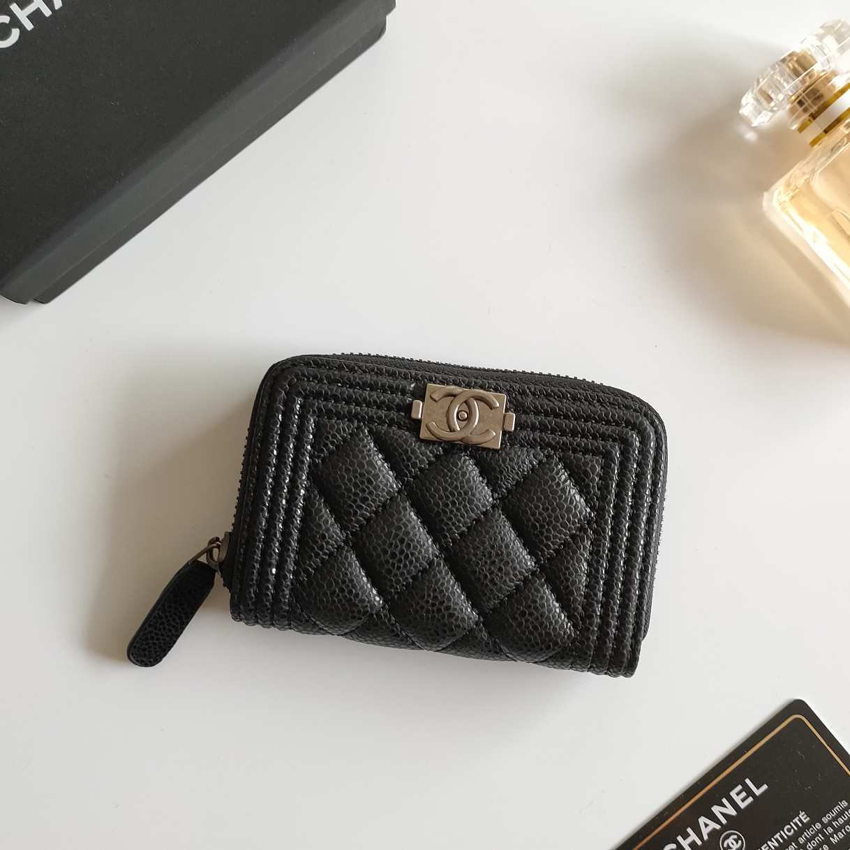 Chanel 21k LE BOY Zipper Wallet card holder