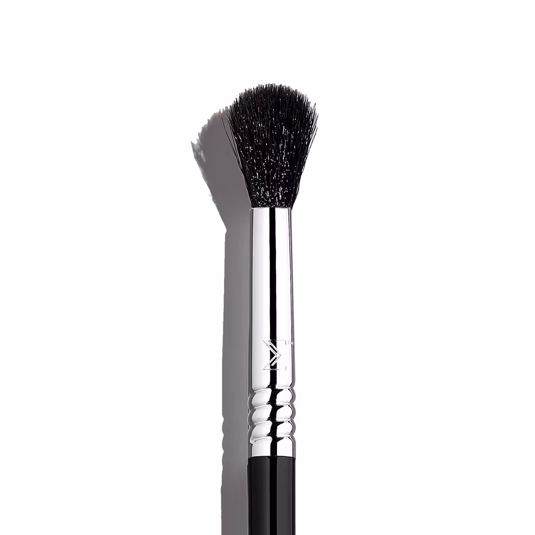 Sigma Beauty  E40 Tapered Blending Brush