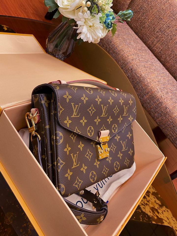 LV Pochette Metis M44875 25x19x9cm gf