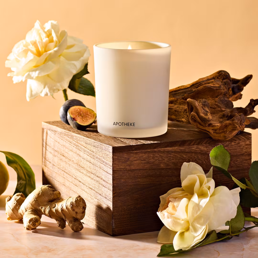 APOTHEKE  Cedarwood Ginger Scented Candle