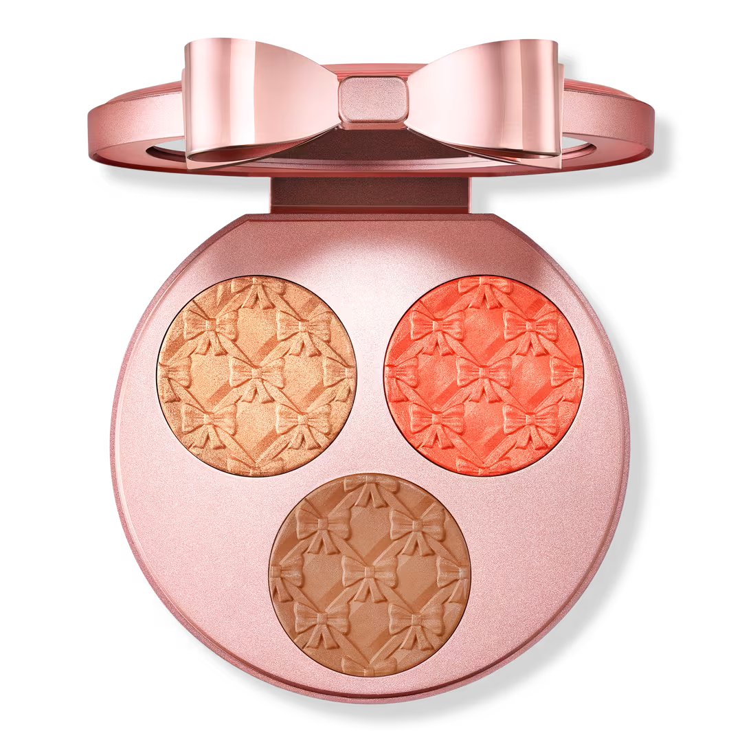 MAC  Effervescence Extra Dimension Face Compact