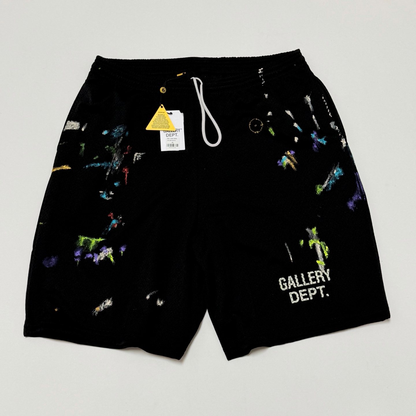 Black sports mesh splashed ink English shorts