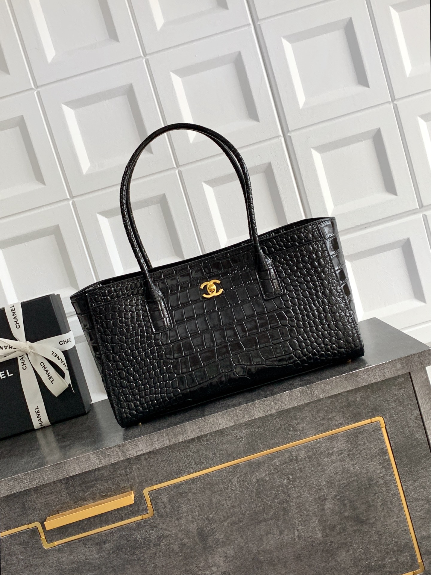 Chanel 26S Crocodile Leather! Handbag (Premium Edition)