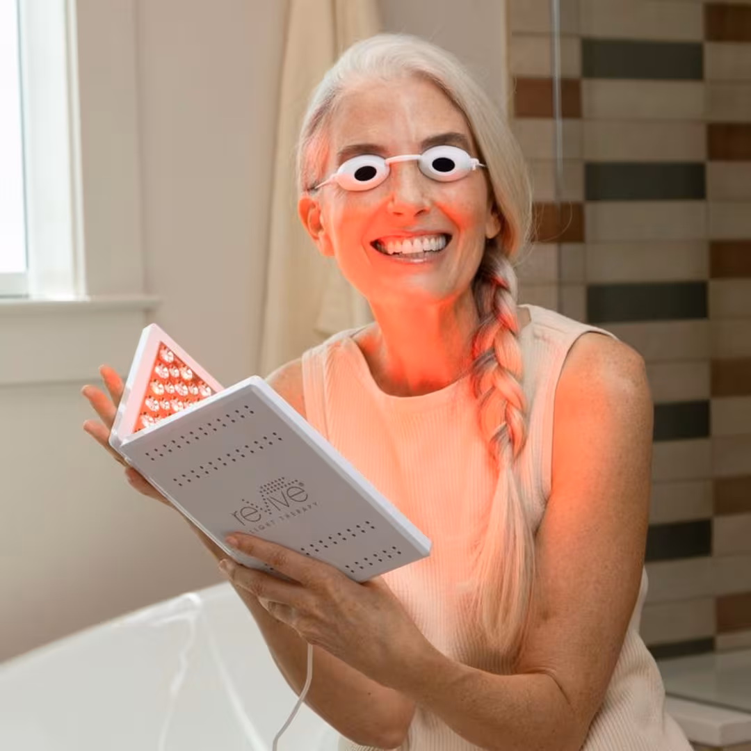 reVive Light Therapy  Lux dpl IIa – LED Treatment Panel
