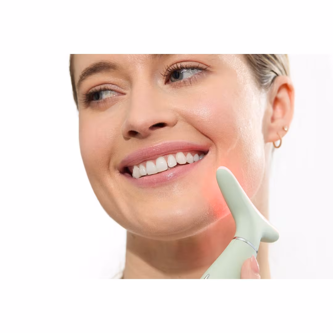 Mario Badescu  Triple Light Thermal Face & Neck Massager