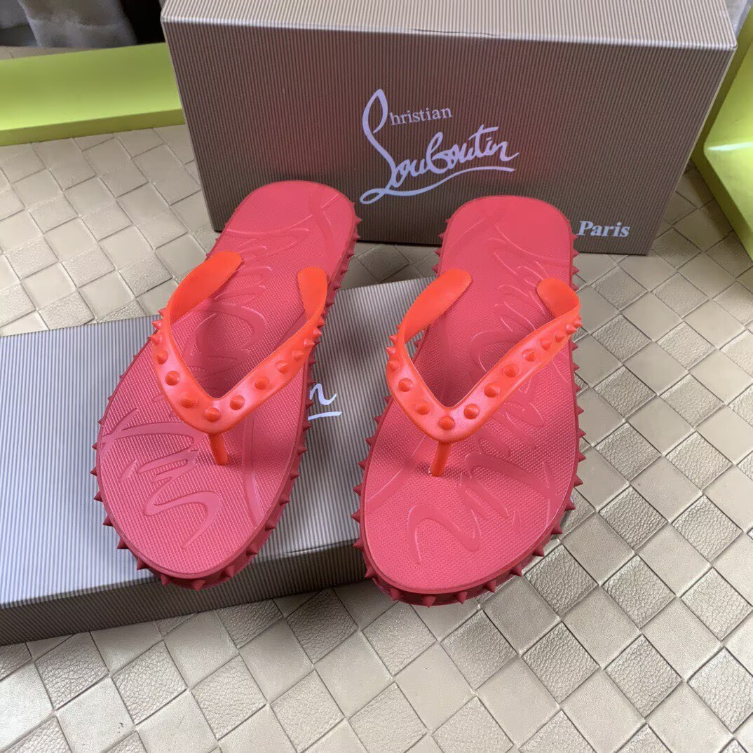 CHRISTIAN LOUBOUTIN SLIPPERS - CCSHOES