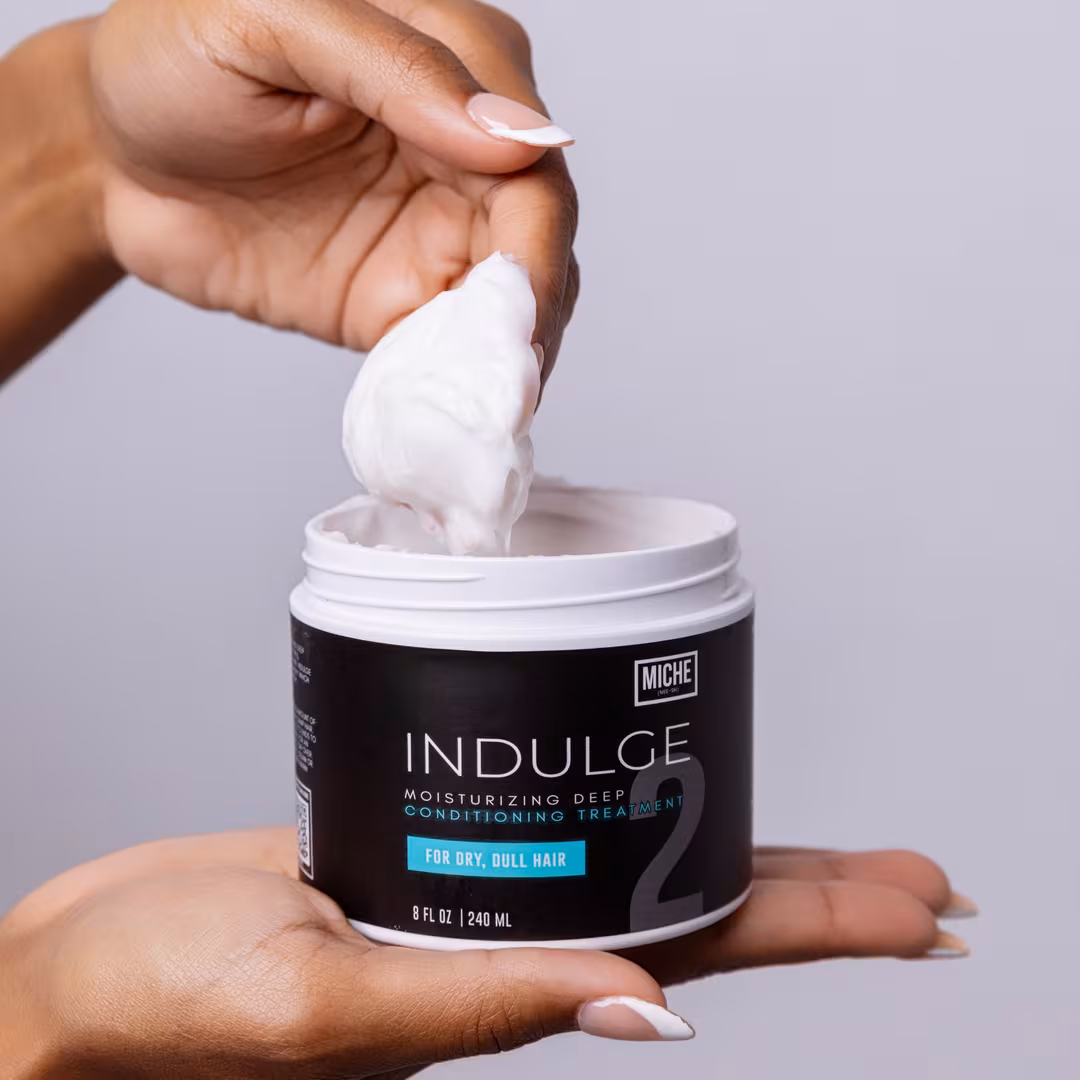 MICHE BEAUTY  Indulge Moisturizing Deep Conditioning Treatment