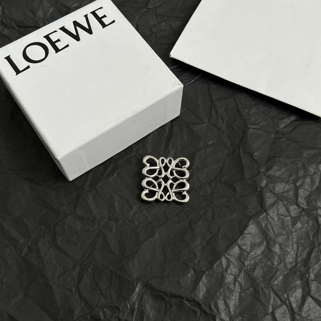 Loewe Brooch