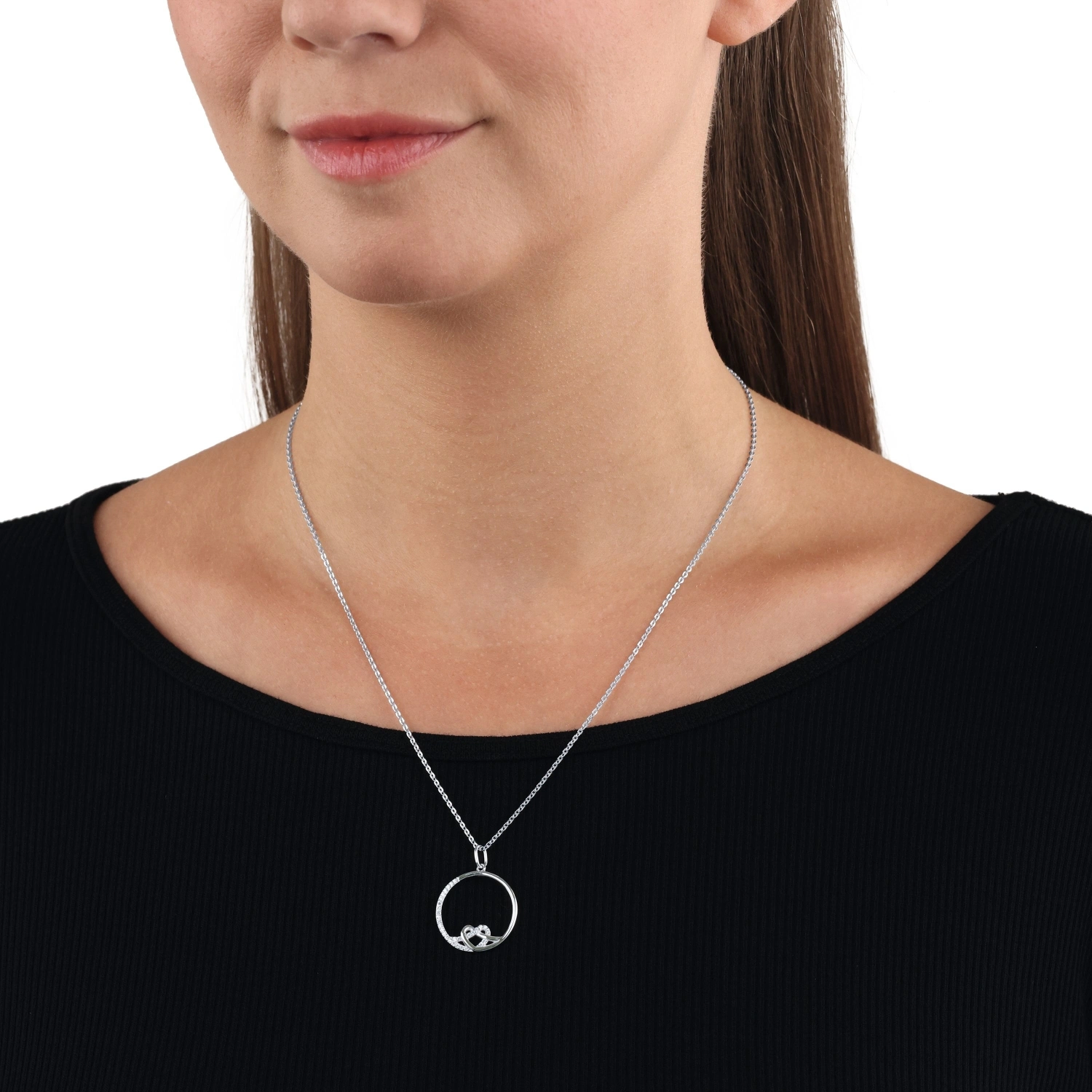 Kette mit Anhänger