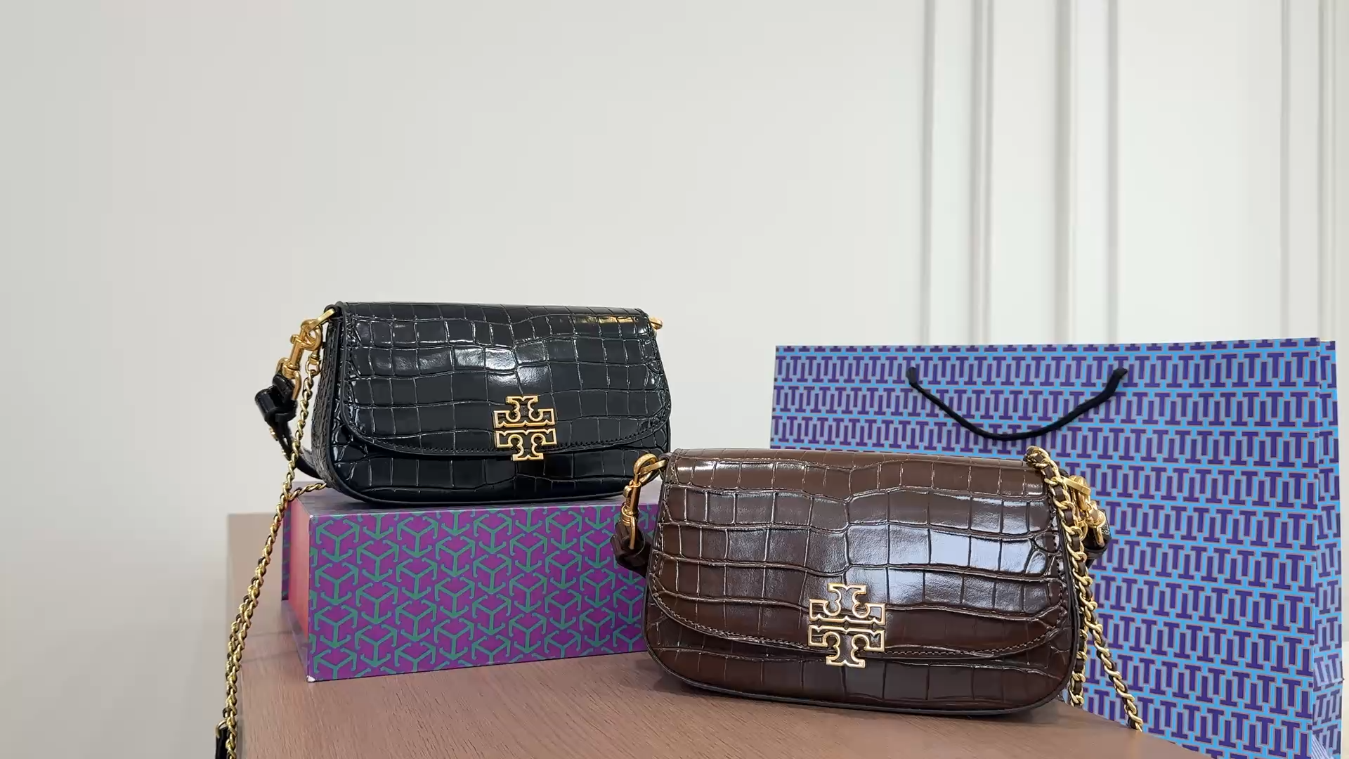 Tory Burch TB Underarm Bag