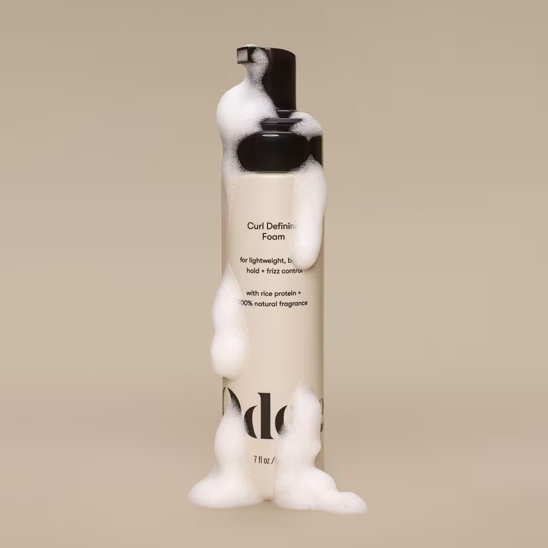 Odele  Curl Defining Foam for Lightweight Hold + Frizz Control
