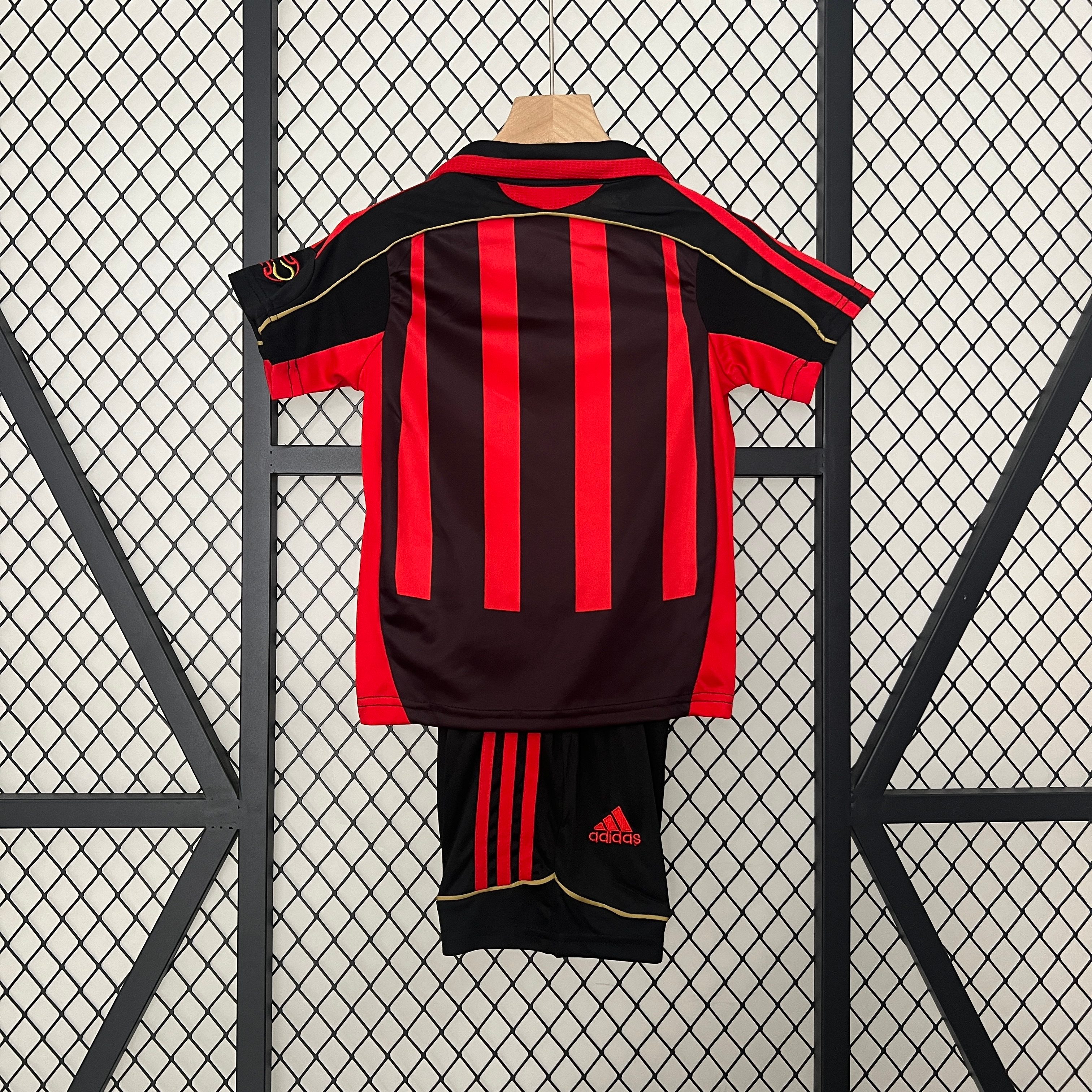 2006/2007 AC Milan Home Retro Football Jersey (Kids Kit)