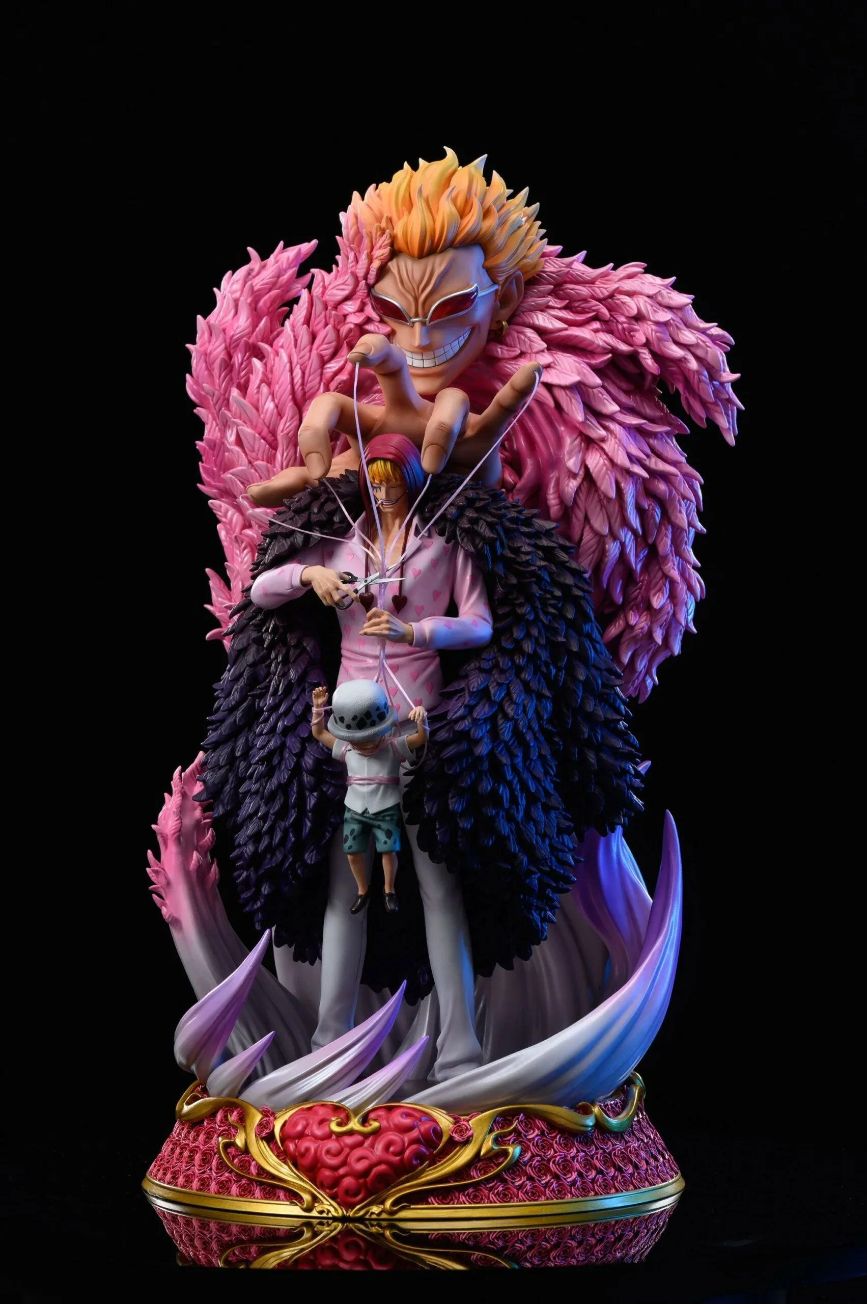 One Piece - Who studio Mr. Gentle Donquixote Rosinant. Corazon