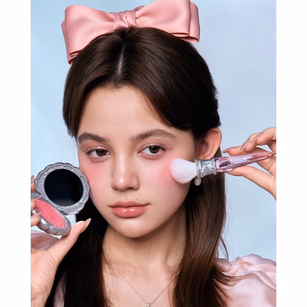 Flower Knows  Shell's Jewel Collection Angled Blush Brush