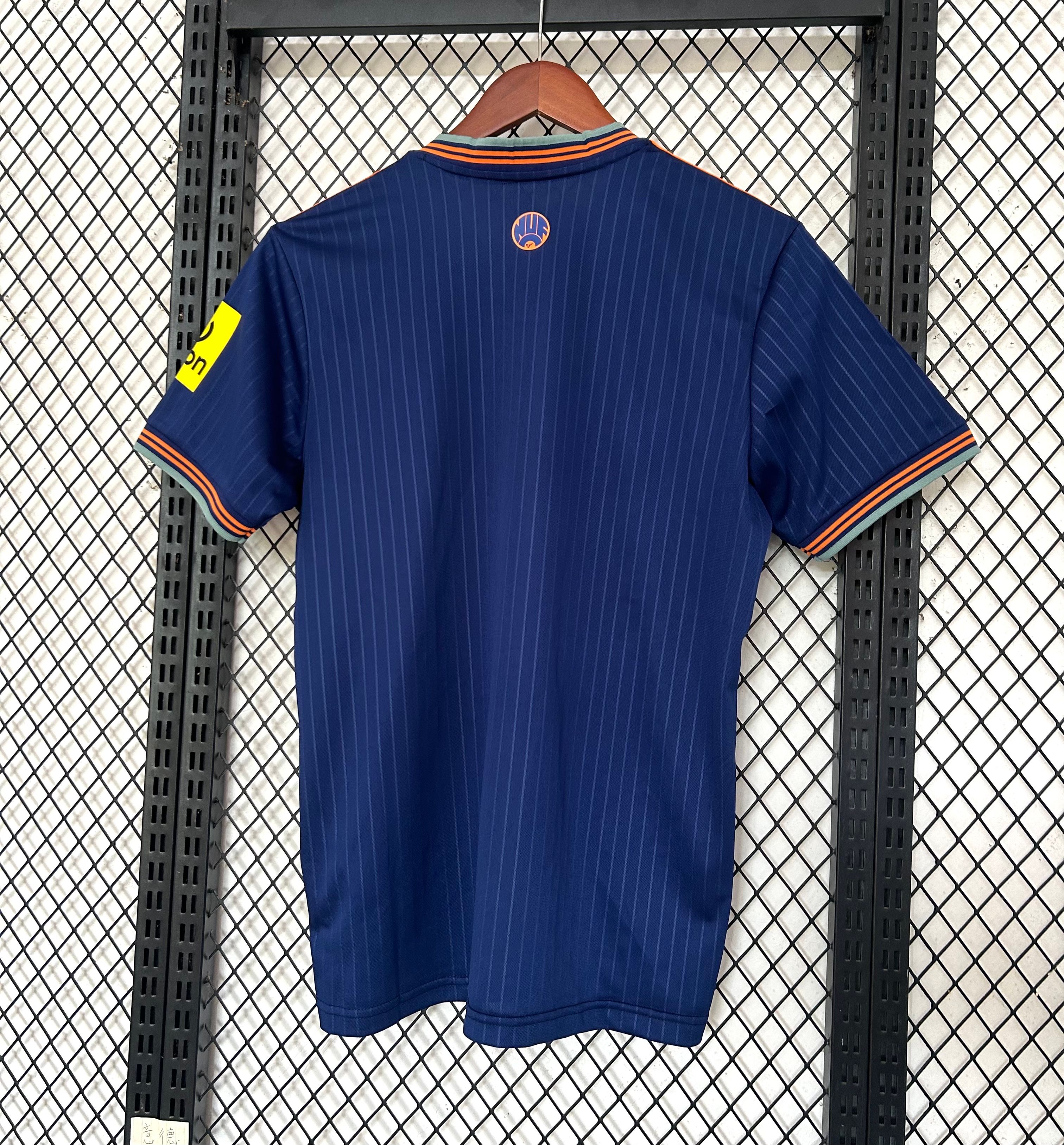 2025/2026 Newcastle United third Football Shirt （Fans）