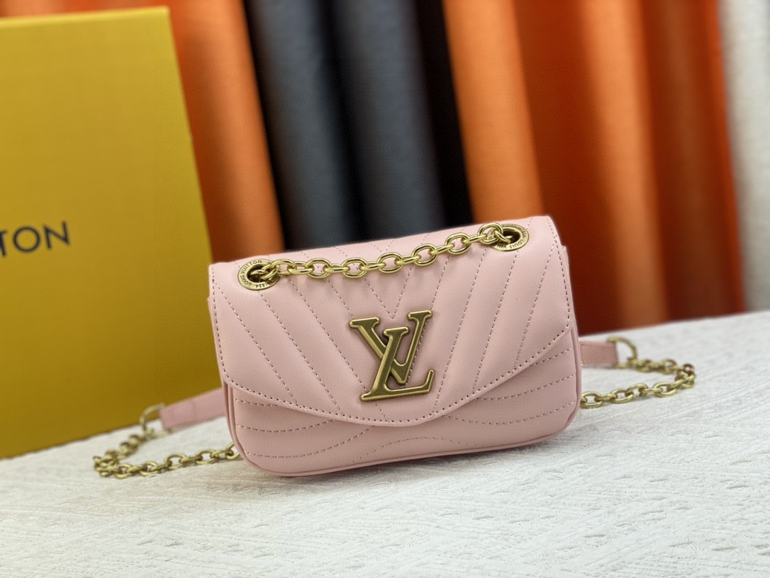 LV New Wave Multi-Pochette Chain PM