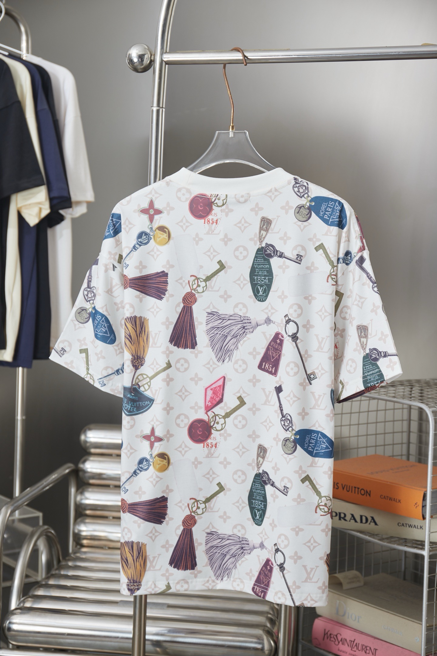Spring New Design Digital Direct Printing Full-Printed LV Key Letter t-shirt