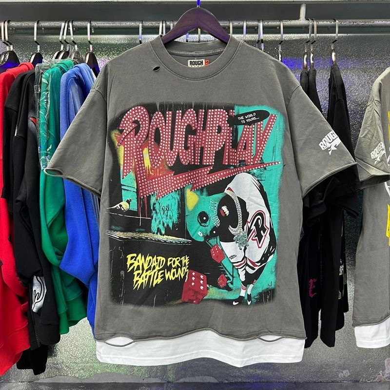 Rough Play green head set, dice print, hot stamping, hole punching, water washing, splicing short sleeved T-shirt