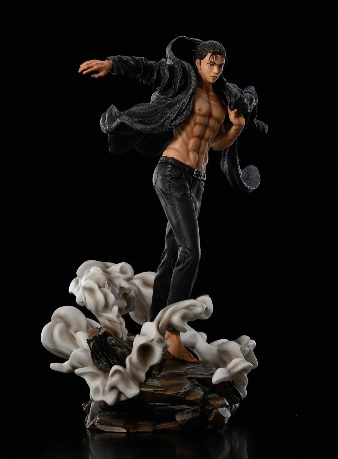 ATTACK ON TITAN - Typical Scene Studio Eren Jaeger