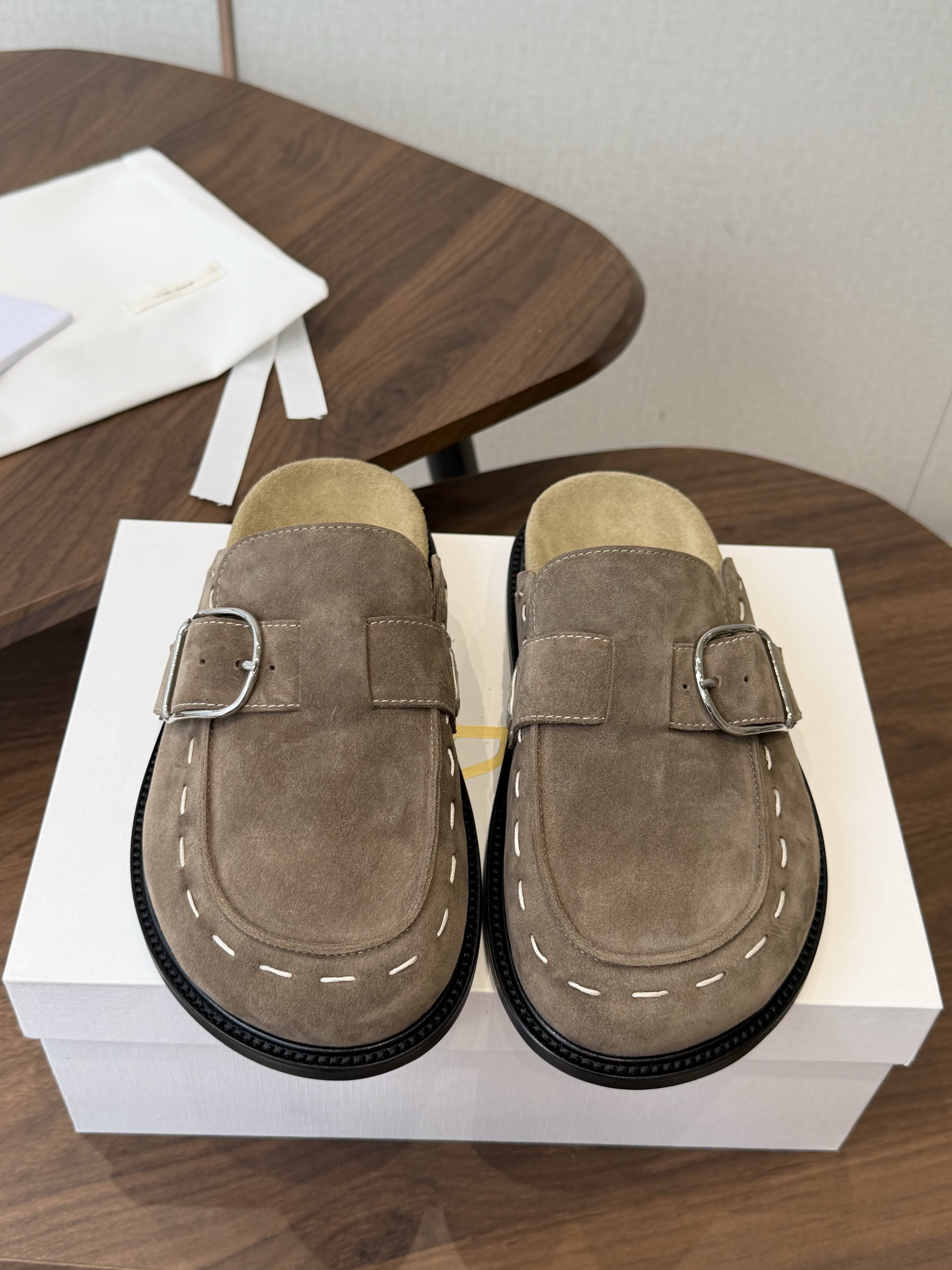 The Row 26SS New Arrival: Bucket-Handle Sandals