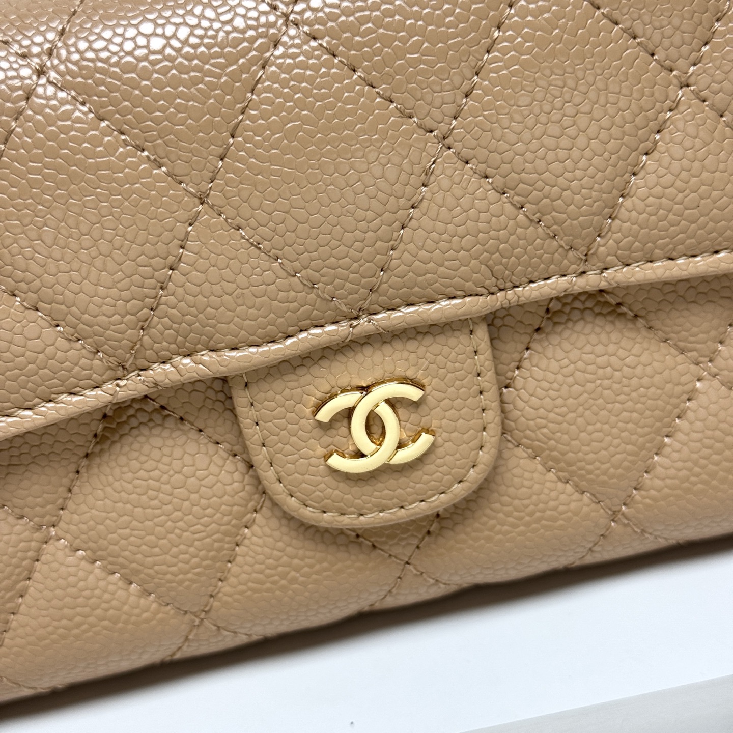 CHANEL Single-shoulder chain bag