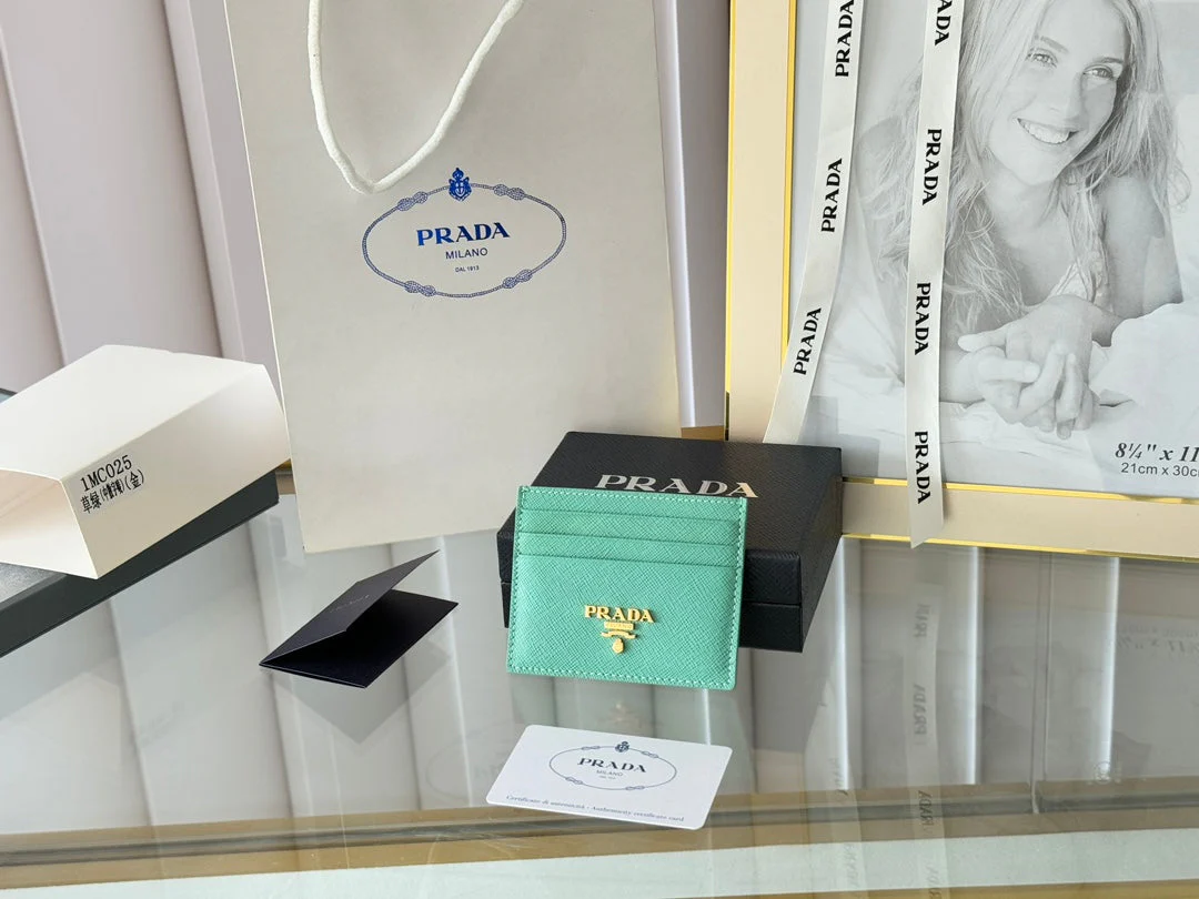 Prada 10 CARD HOLDER IN SEAFOAM GREEN CALFSKIN