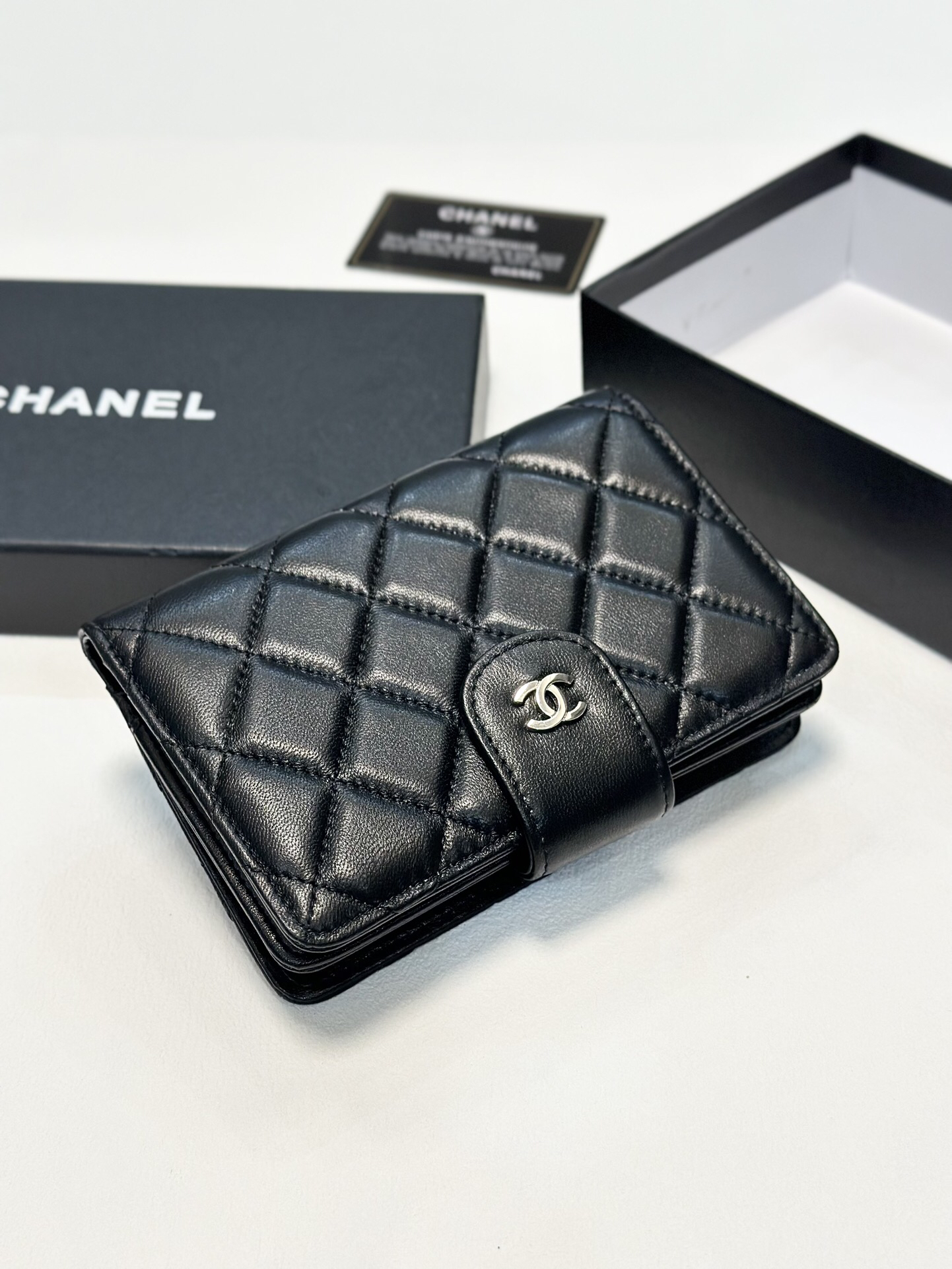 Chanel Lambskin Quilted Coin Purse Card Holder WALLET