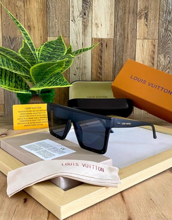 Louis Vuitton sunglasses 39
