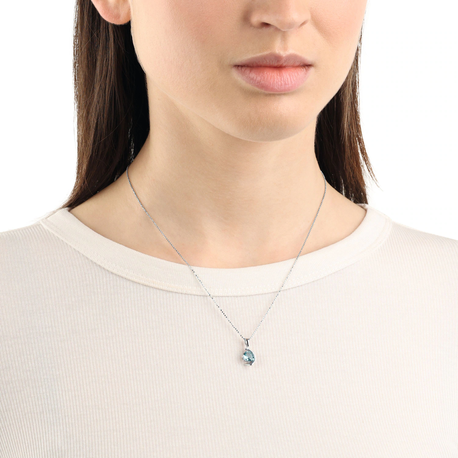 Kette mit Anhänger