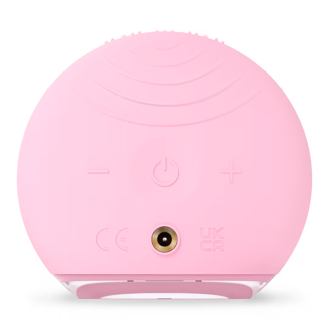 FOREO  LUNA 4 Play Facial Cleansing Brush