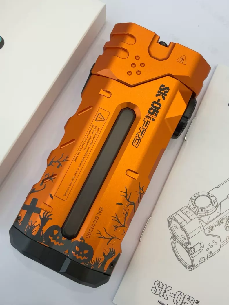 Halloween Limited Edition LOOP GEAR Outdoor Multi-Function Flashlight High-Brightness Charging Long Battery Life Portable SK05PRO Halloween Limited Edition