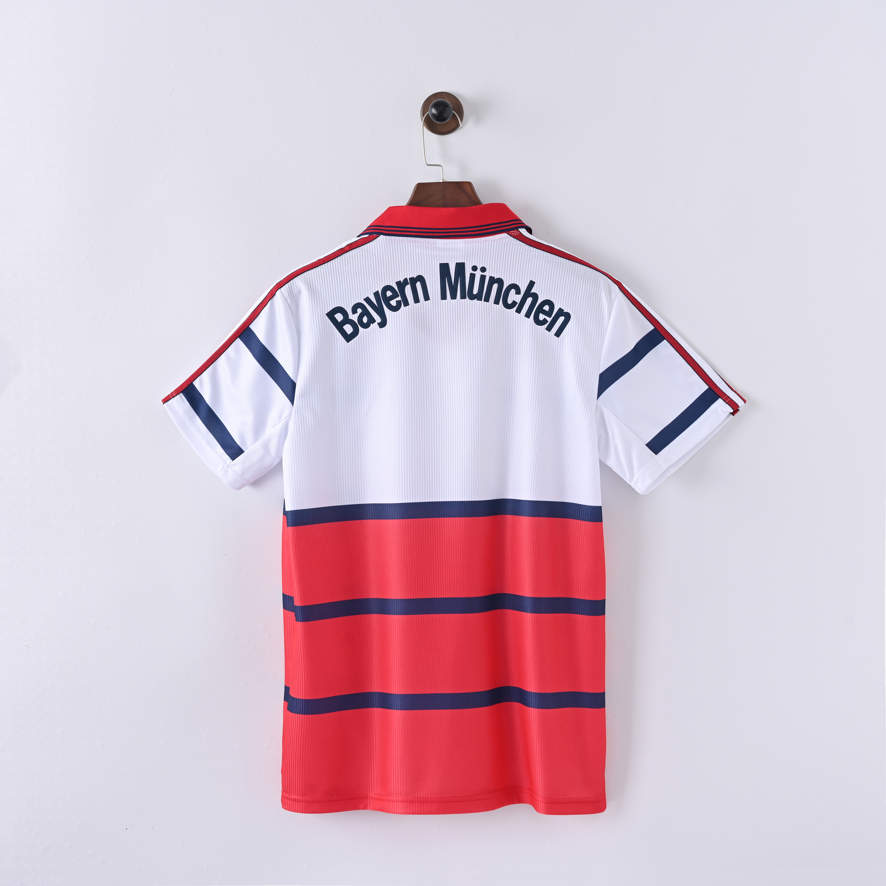 1998/2000 Bayern Munich Away Retro Football Shirt