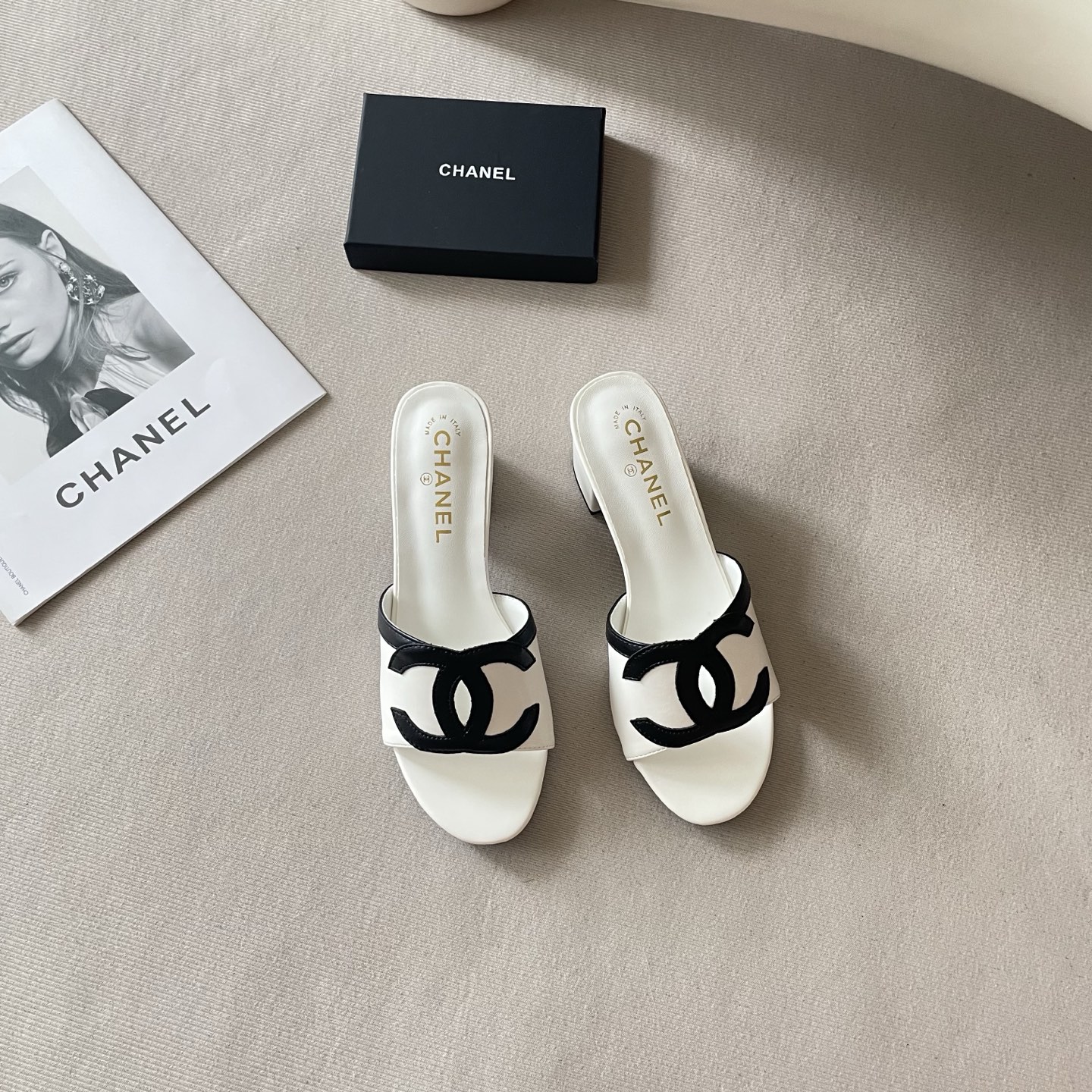 Chanel 26P Double C Two-Tone Kitten Heel Slippers