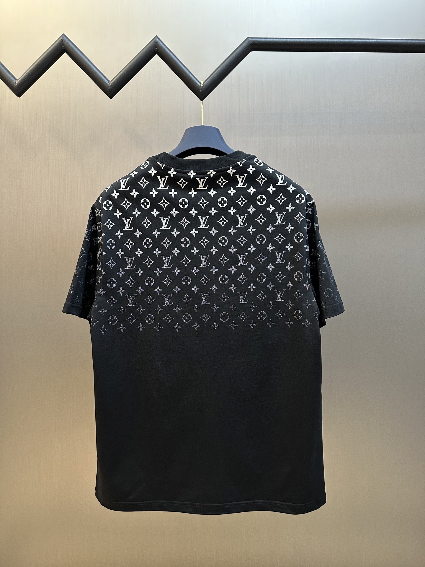 LV T-Shirt