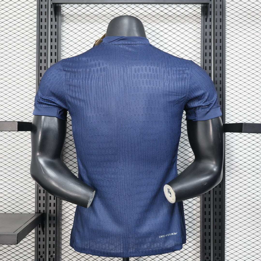 2025/2026 Paris Saint-Germain Home Football Shirt (Player Edition)