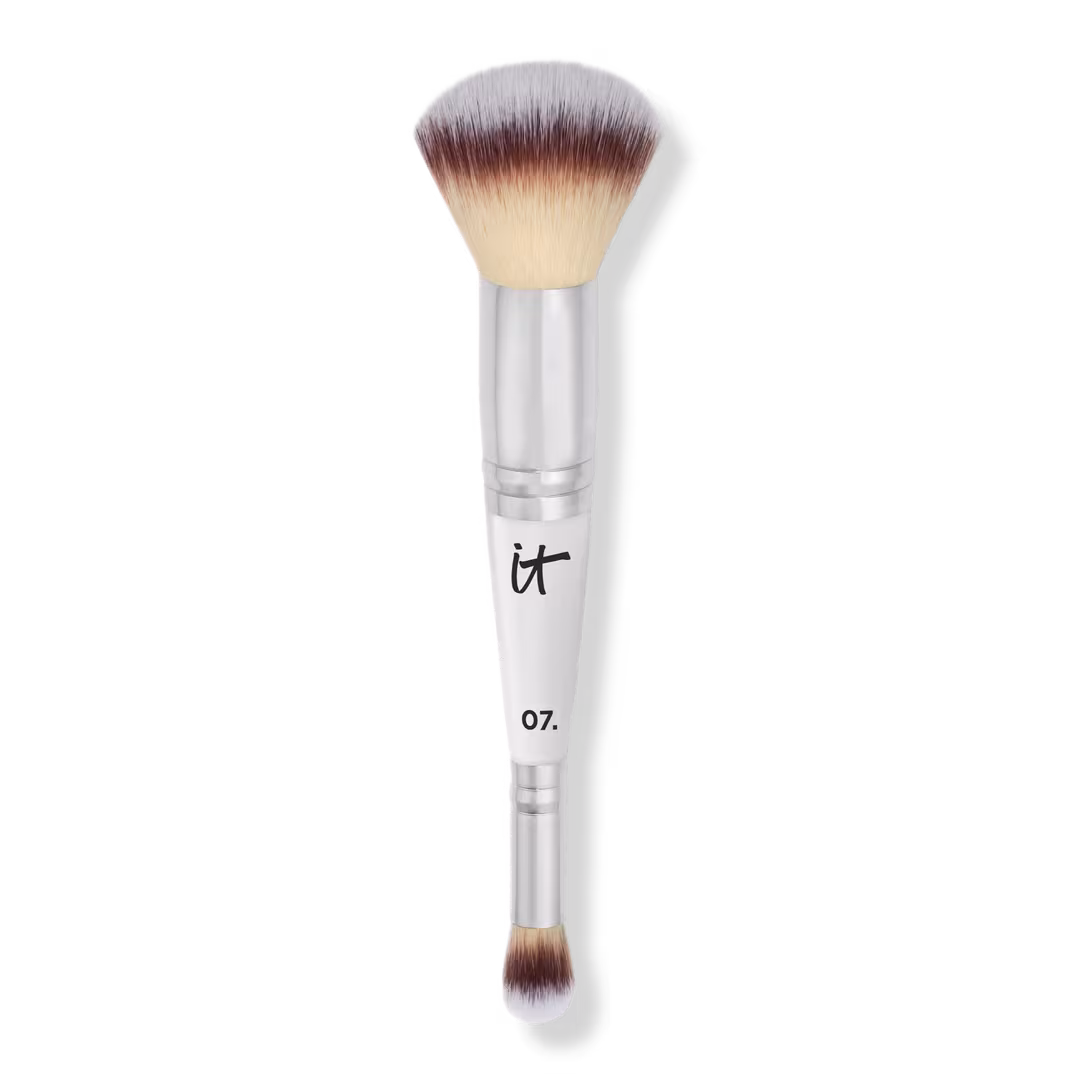 IT Cosmetics  Heavenly Luxe Complexion Perfection Brush #7
