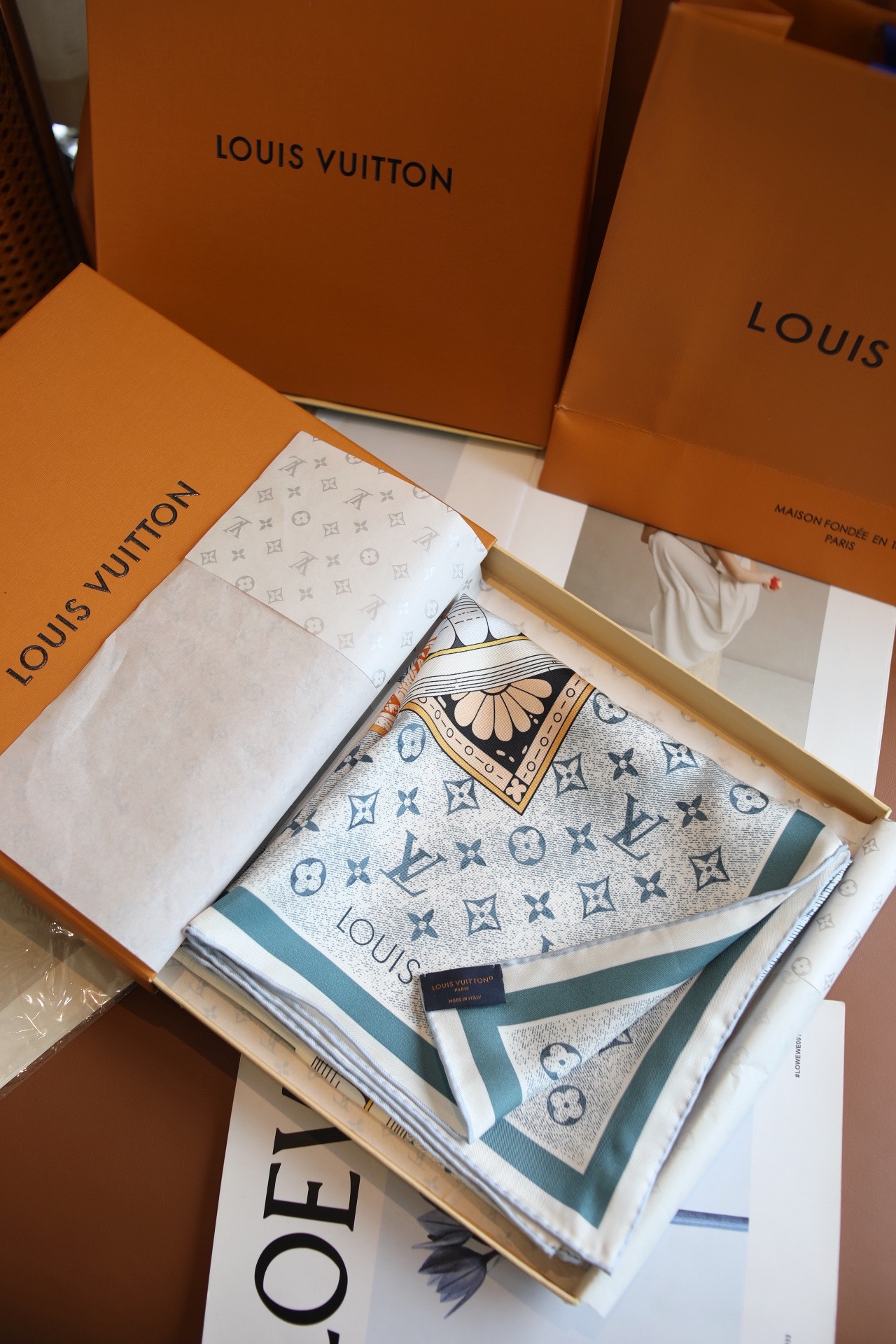 [10A] LV Paris 90cm Silk Scarf