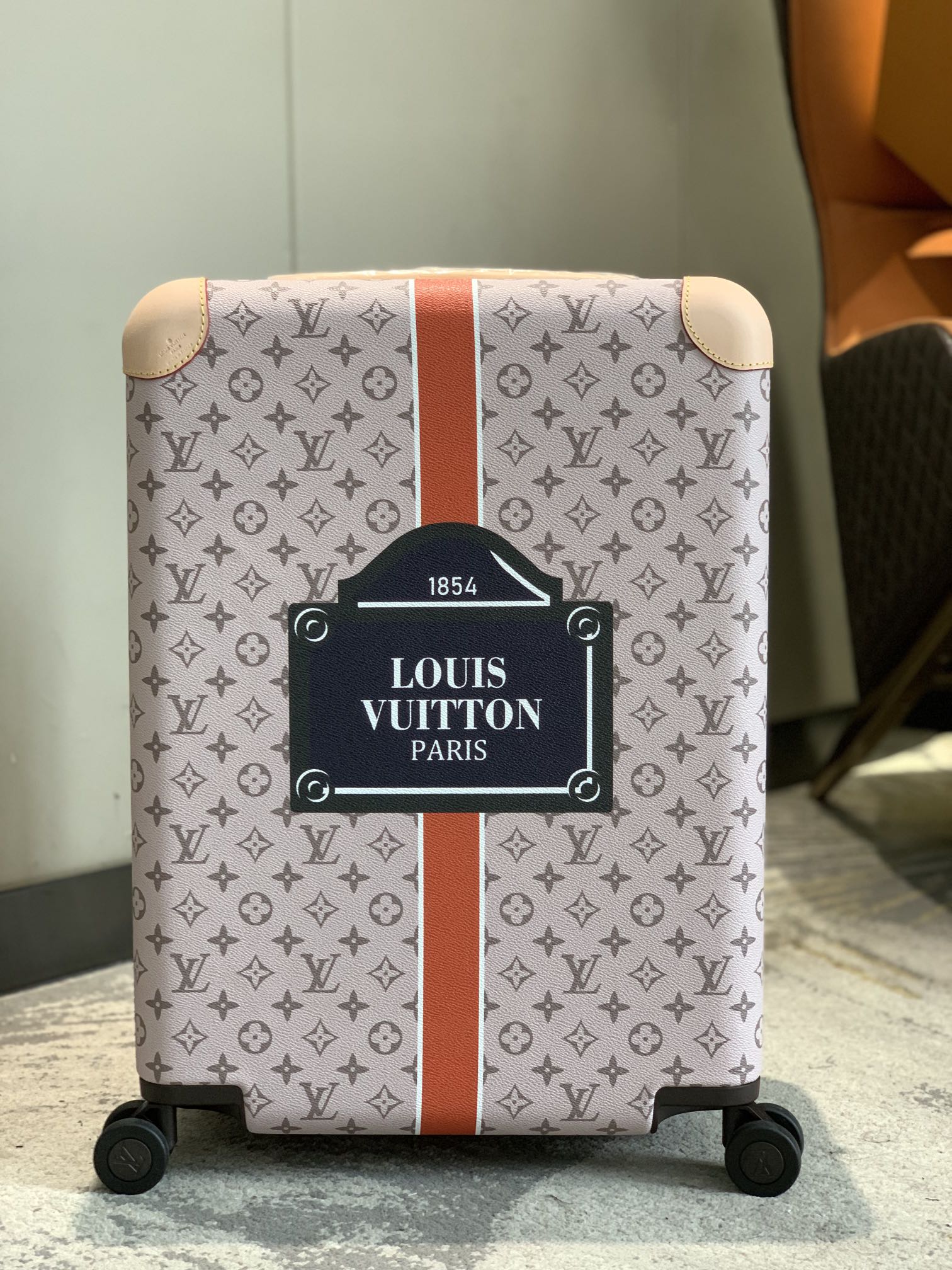LV HORIZON four-wheel trolley case