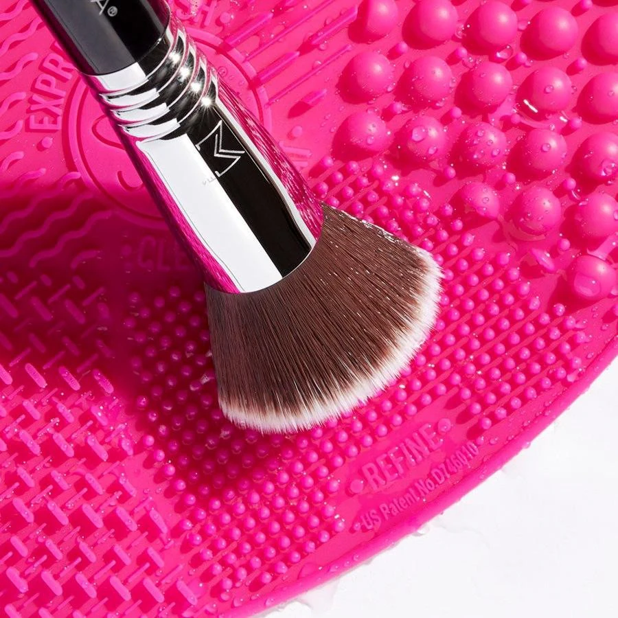 Express Brush Cleaning Mat