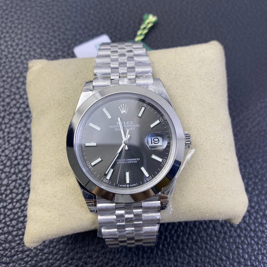 Rolex Watch DATEJUST 41MM SMOOTH BEZEL GREY DIAL JUBILEE BRACELET