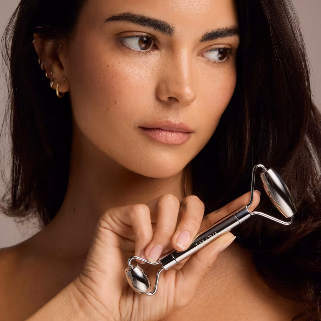 Talova Labs  Cooling Lift & Depuff Facial Roller