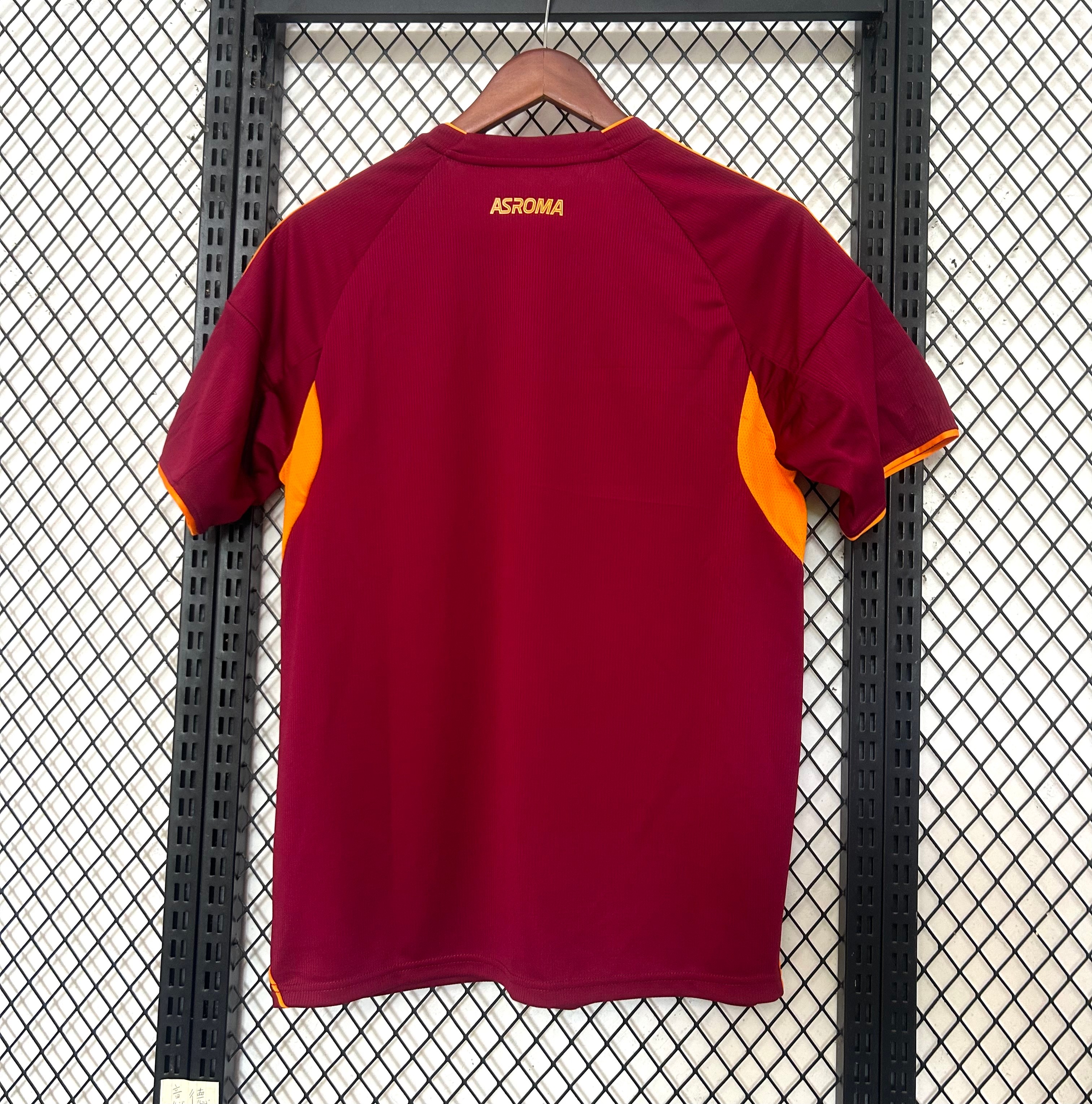 2025/2026 Roma Home Football Shirt (Fan Edition)