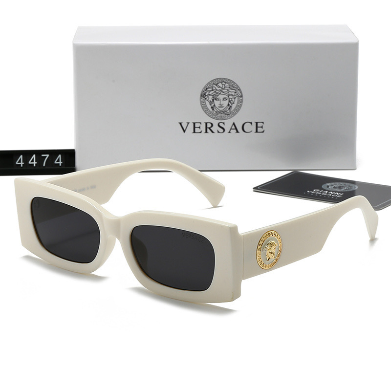 Versace Fashionable Sunglasses